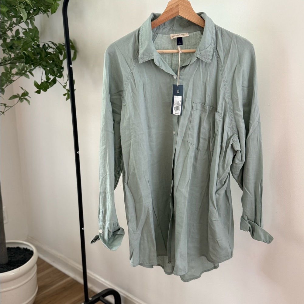 Universal Thread Button Down Shirt